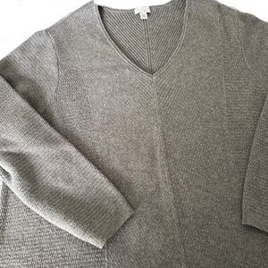 J Jill Grey Cotton Blend V-neck  ribbed pattern Sweater In EUC - 3X - SOLD 12/19
